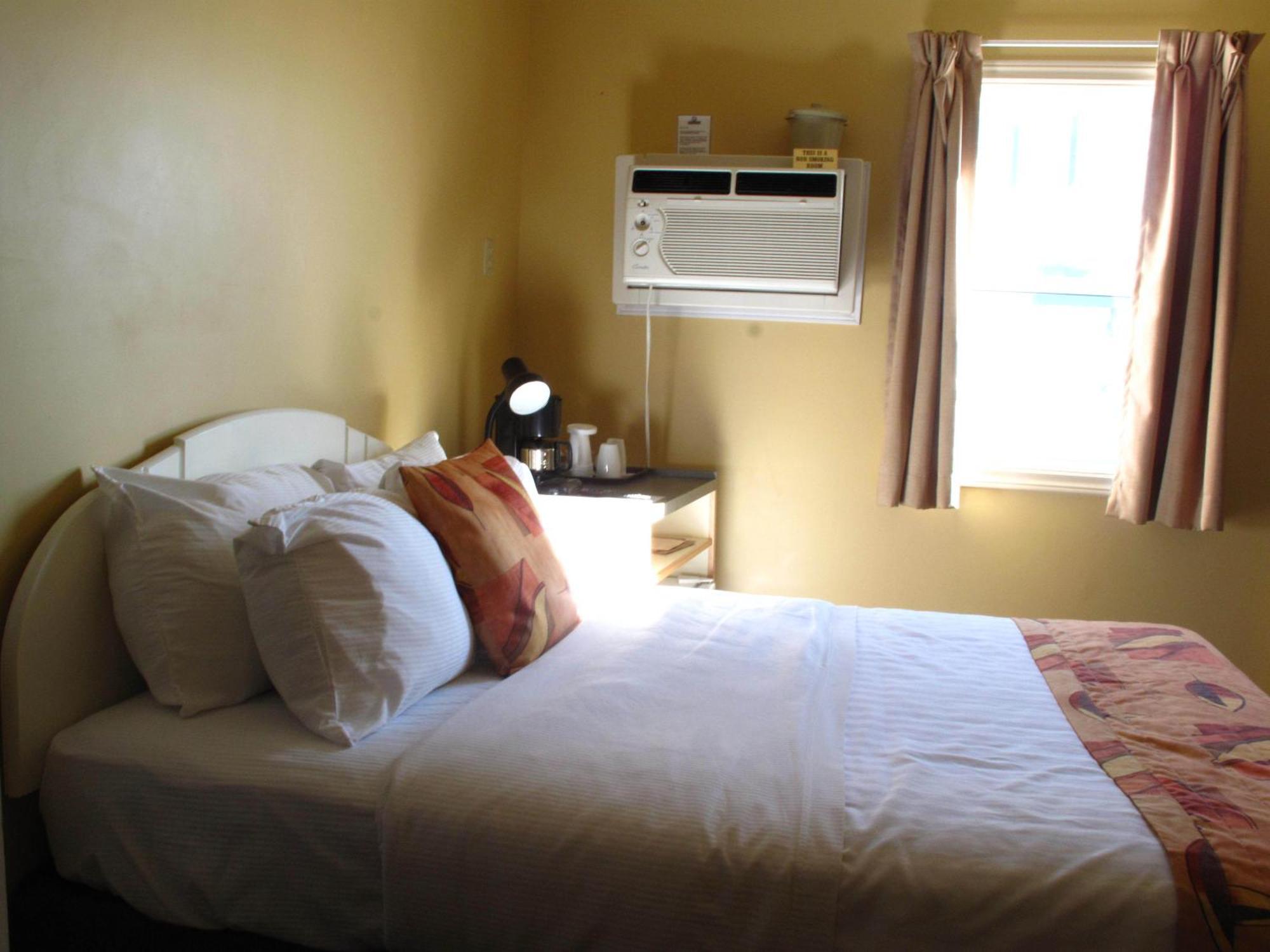 Brigantine Inn Lunenburg Dış mekan fotoğraf