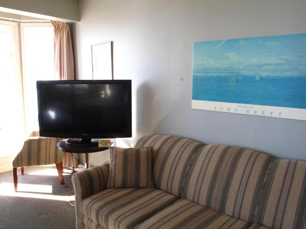 Brigantine Inn Lunenburg Oda fotoğraf