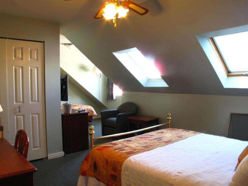 Brigantine Inn Lunenburg Dış mekan fotoğraf