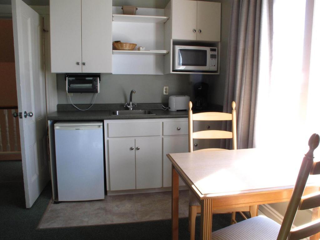 Brigantine Inn Lunenburg Oda fotoğraf
